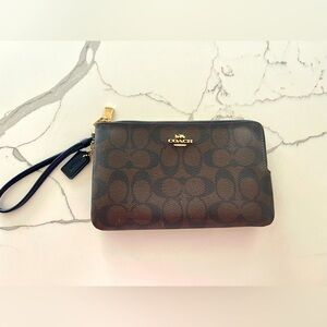 Large Coach Wristlet